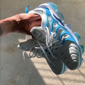Nike air vapormax plus men size 9.5
